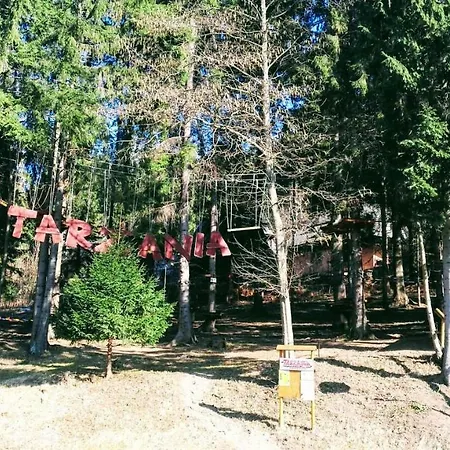 Family Apartman Fatrapark 1 *